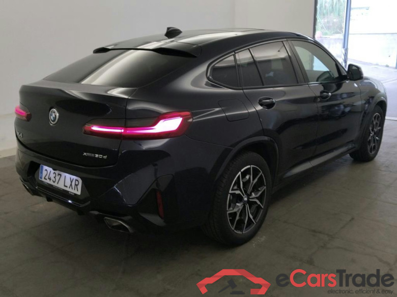 BMW X4 / 2021 / 5P / todoterreno xDrive30d #2