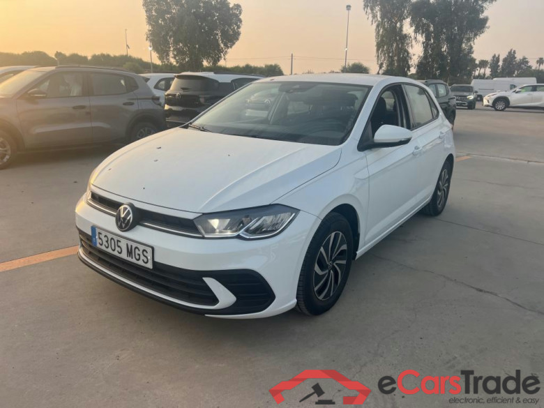 VOLKSWAGEN Polo / 2021 / 5P / berlina con portón Life 1.0 TSI 70kW (95CV) #1
