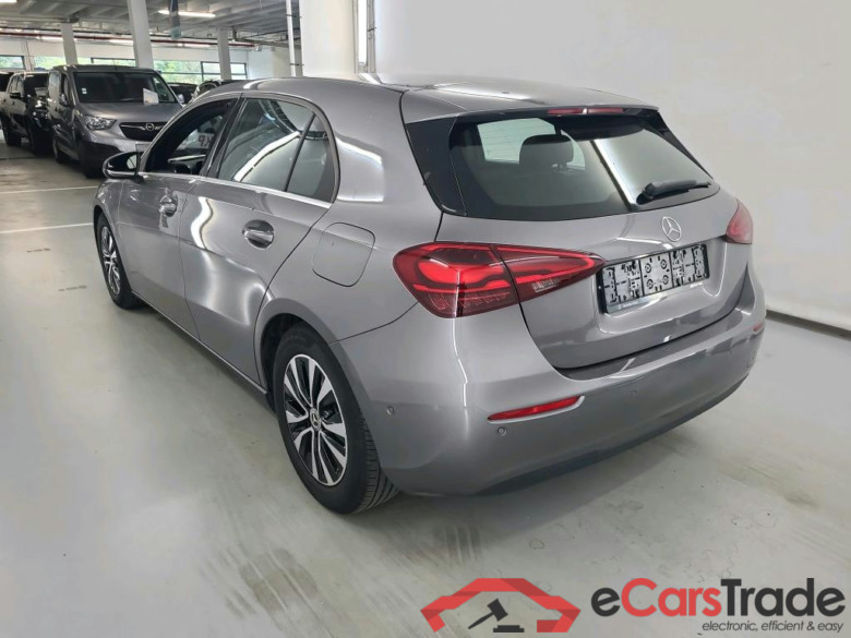 MERCEDES-BENZ A-CLASS 2.0 A 180 D BUSINESS LINE DCT #3