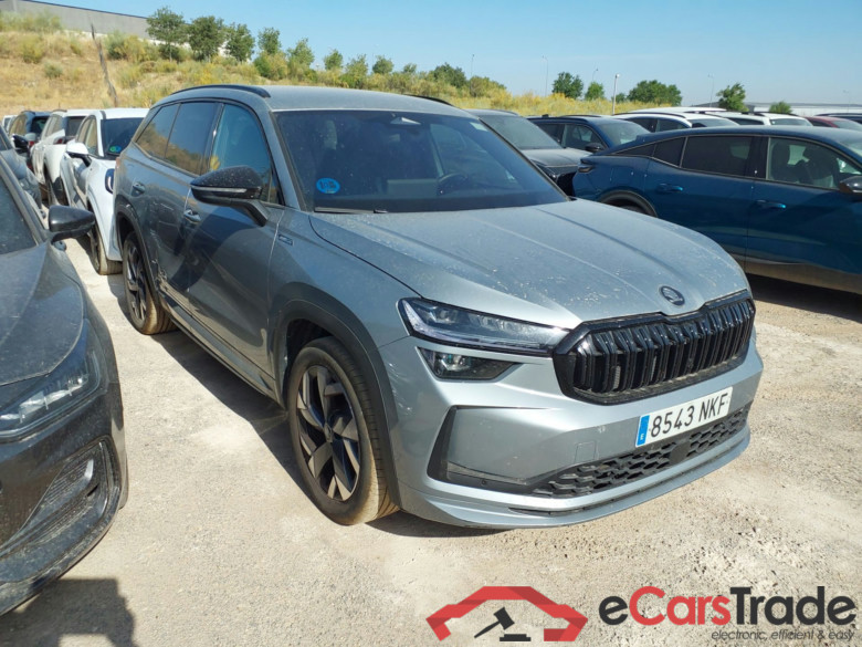 SKODA Kodiaq 1.5 TSI iV 150 kW DSG 6 vel. HÃ­brido Enchufable (5 Sportline(Winterpack) #1