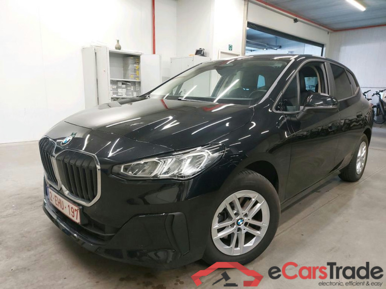 BMW - BMW 2 ACTIVE TOURER 216iA 122PK With Climatic & Navigation & Park Sensors Front & Rear  * PETROL * #1