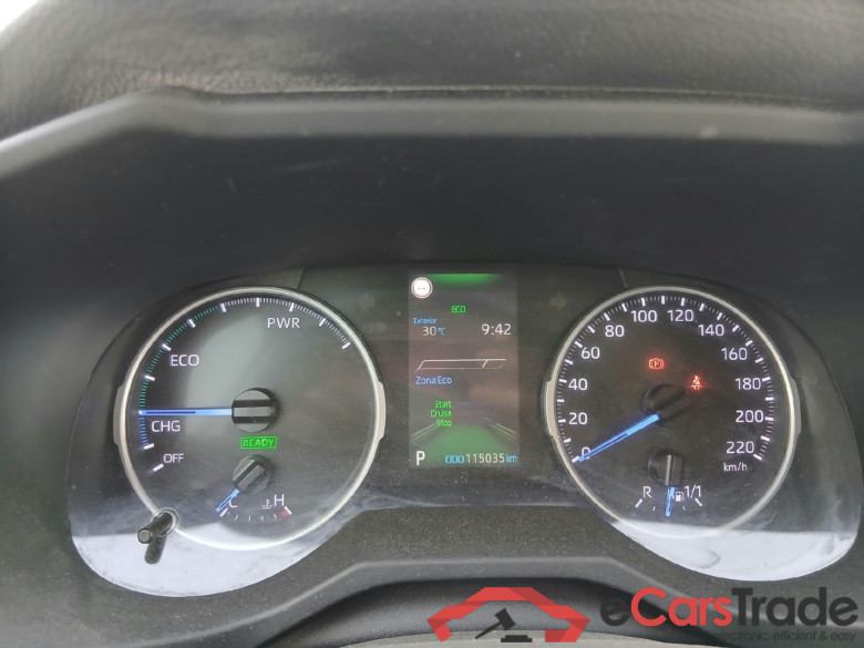 TOYOTA Rav4 / 2018 / 5P / todoterreno 2.5l 220H Business #4