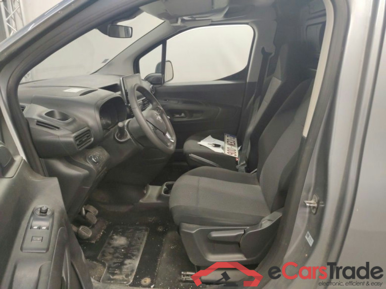 Opel Combo 1.5 Turbo 96kW 2.3T L2H1 Edition 4d #3
