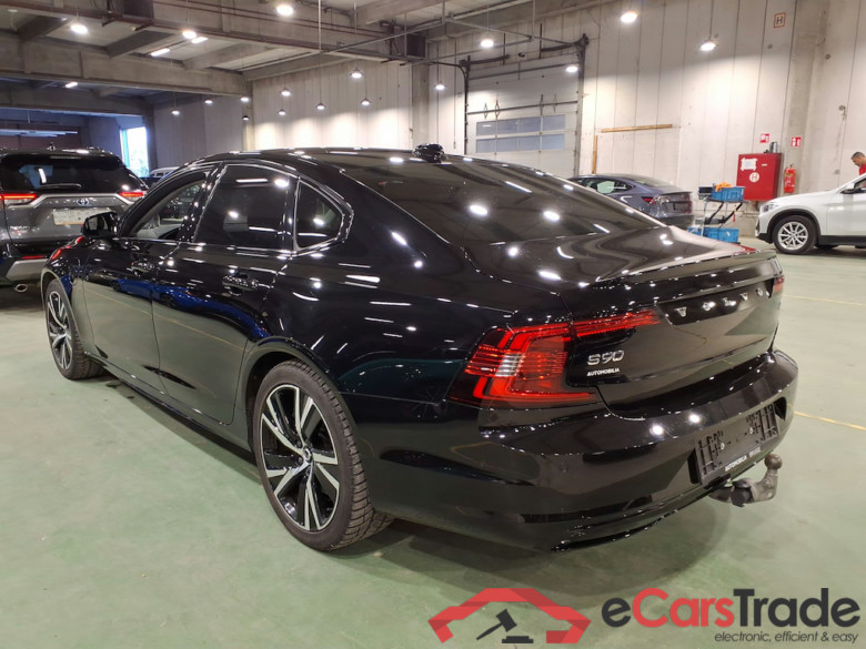 VOLVO S90 2.0 T8 PHEV ULTIMATE DARK AUTO 4WD #2