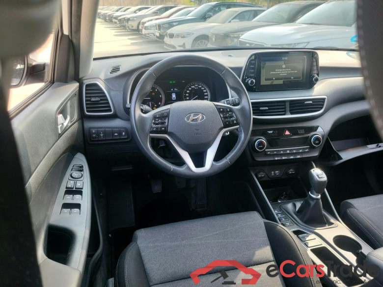 HYUNDAI Tucson / 2018 / 5P / todoterreno 1.6 CRDI 85kW (116CV) 48V SLE 4X2(SP)(SL) #3