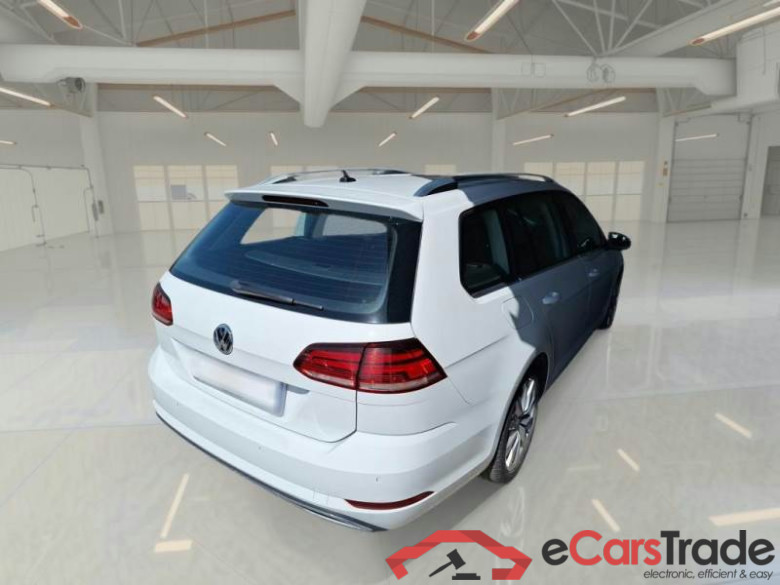 VOLKSWAGEN GOLF VARIANT / 2017 / 5P / STATION WAGON 2.0 TDI EXECUTIVE DSG BMT #2