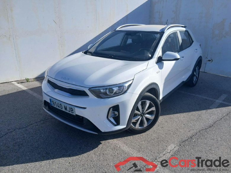 KIA Stonic / 2017 / 5P / todoterreno 1.0 T-GDi 74kW (100CV) MHEV iMT Concept #1