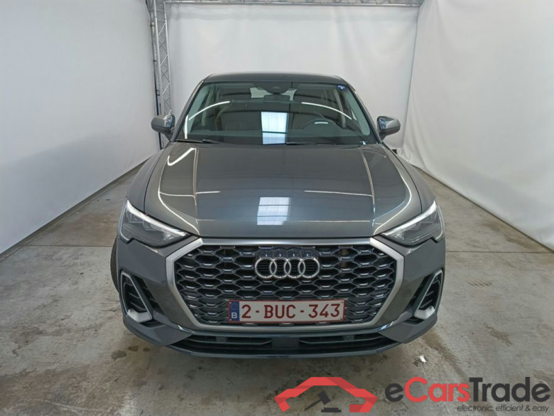 Audi Q3 Sportback 45 TFSI e S tronic S Line 5d #5