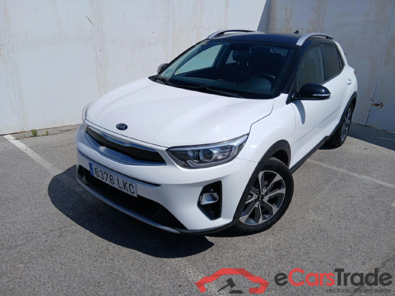 KIA Stonic / 2017 / 5P / todoterreno 1.0 T-GDi 74kW (100CV) Drive