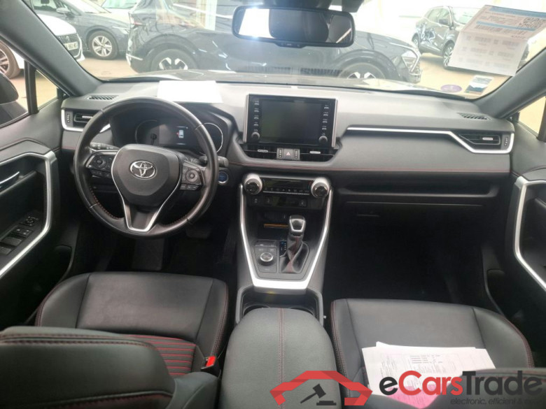 TOYOTA RAV4 Hybride / 2020 / 5P / SUV Hybrid PHEV AWD Design Business Beyond #6