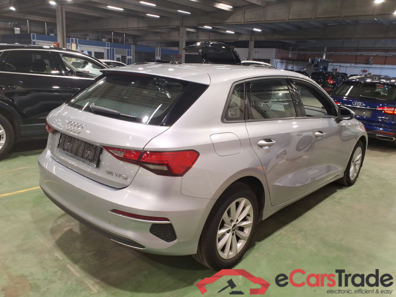 AUDI A3 SPORTBACK 1.5 35 TFSI 110KW S TRONIC #4