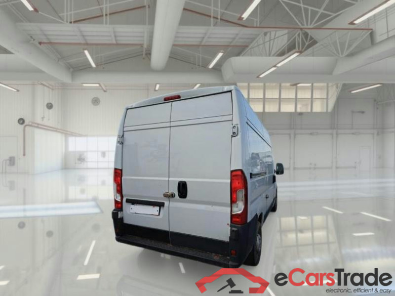 PEUGEOT BOXER / 2014 / 4P / FURGONE 333 L2H2 2.2 BLUEHDI 140CV SeS #2