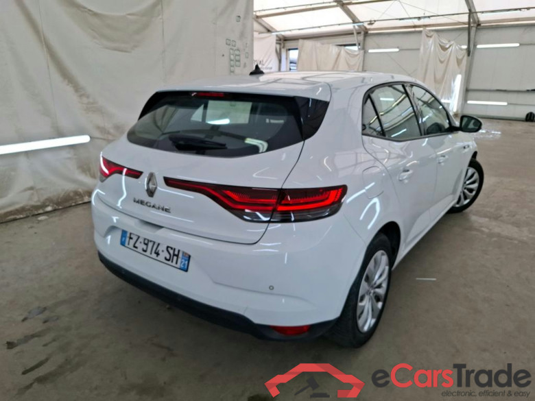 Megane IV Berline 5pt. Société Air Nav 1.5 dCi 90CV BVM6 E6 #3