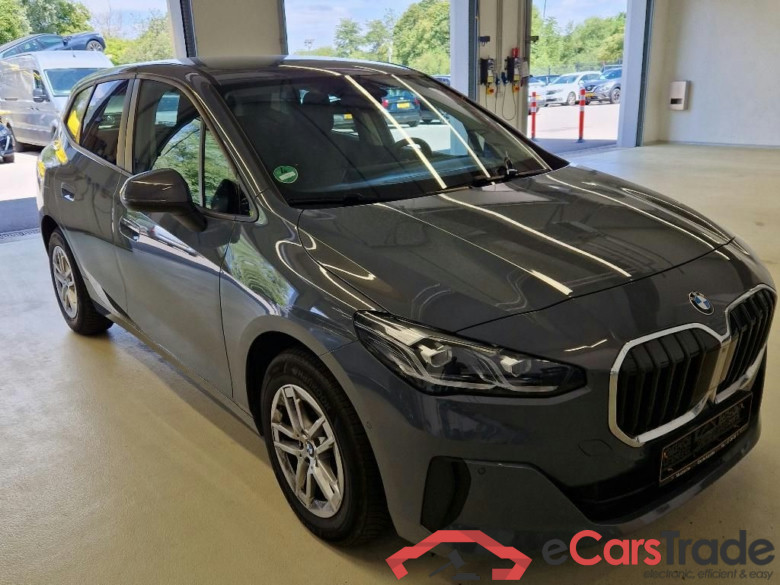 BMW 218d Active Tourer Aut. LED LC-Pro Navi-Pro KeylessGo Camera Klima PDC ... #2