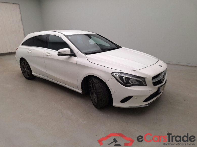 Mercedes CLA 200d SB AMG Aut. LED Navi 1/2 Sport-Leather KeylessGo Klima PDC ... #2