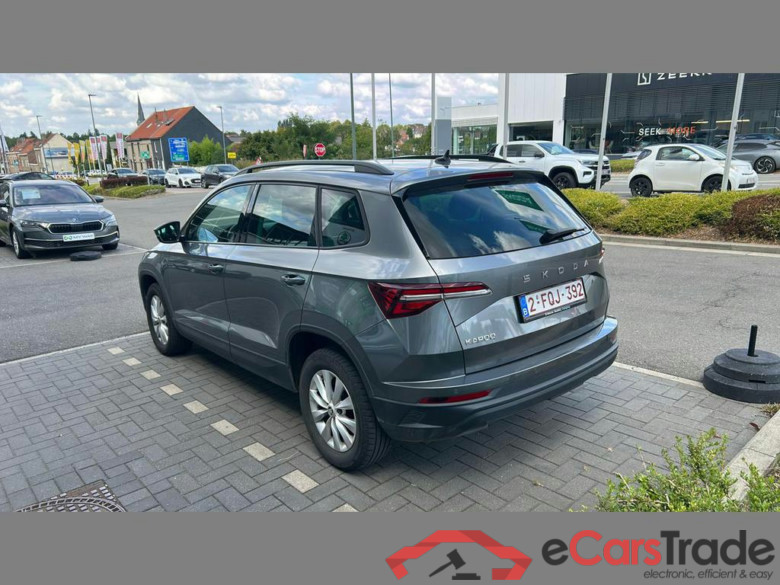 SKODA Karoq 1.5 TSI ACT Corporate DSG #3