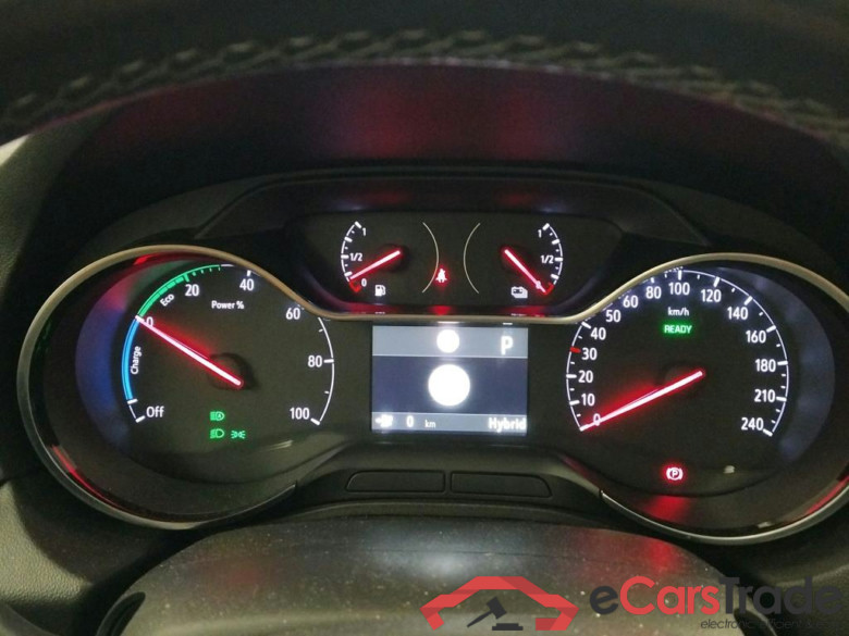OPEL Grandland X PHEV / 2017 / 5P / todoterreno 1.6 Turbo Edition Auto 4x2 #4