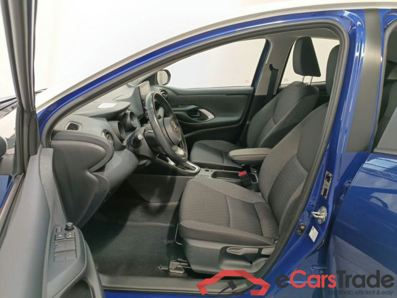 Toyota Yaris 1.5 VVT-i Hybrid Iconic e-CVT 5d #3