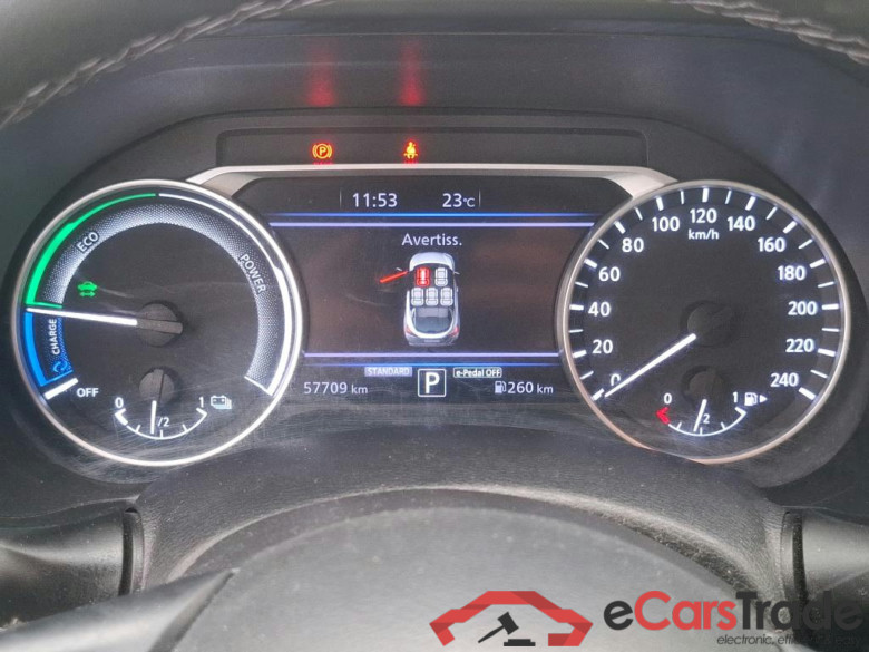 NISSAN Juke / 2019 / 5P / Crossover Hybrid 143 Business+ #6