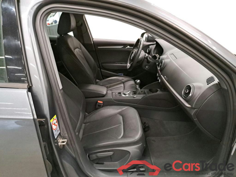 AUDI - AUD A3 SB 30 TFSi 116PK Pack Platinum With Heated Seats & LED & APS Front & Rear * PETROL * #3