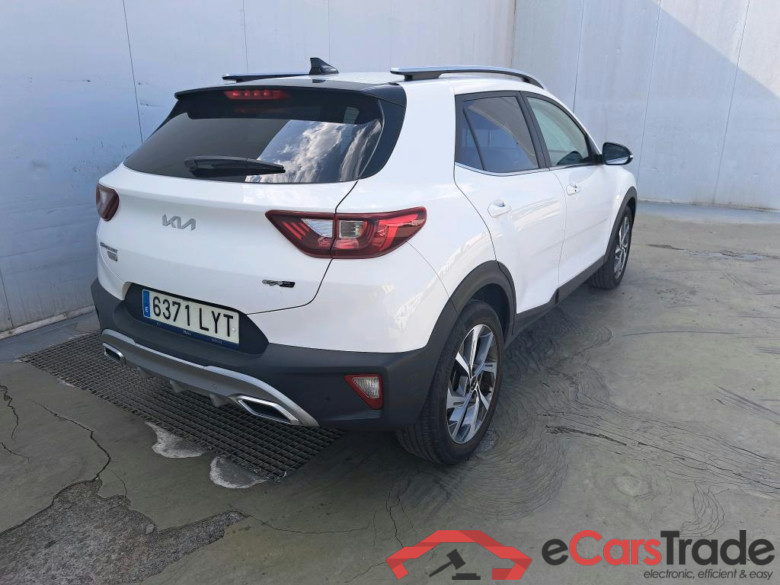 KIA Stonic / 2017 / 5P / todoterreno 1.0 T-GDi 88kW (120CV) MHEV iMT GT Line #2