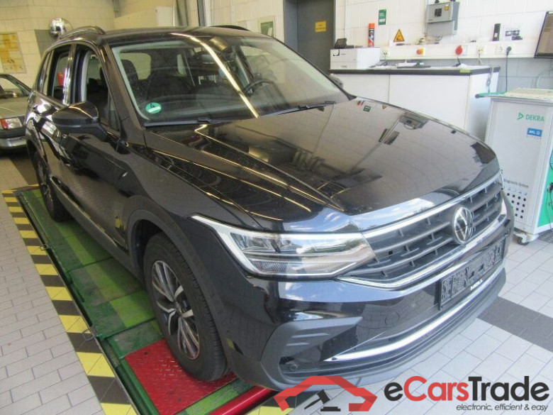 Volkswagen Tiguan (AX1)(07.2020->2024) DE - SUV5 1.5 TSI BMT/Start-Stopp EU6d, Life OPF, (Facelift) 2020 - 2023 #2