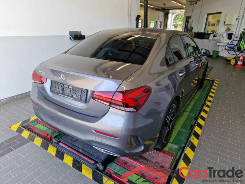 Mercedes-Benz A Limousine (BM 177)(08.2018->) DE - Lim4 A 200 EU6d, AMG Line, 2019 - 2022 #3