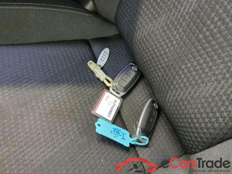 NISSAN Qashqai 1.3 MHEV X N-Connect #5