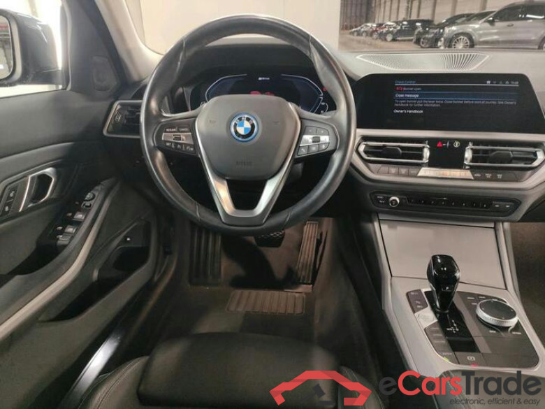BMW 330e Plug-In Hybrid Aut. LED LC-Pro Navi Hi-Fi Sport-Leather KeylessGo Camera Klima PDC ... #5