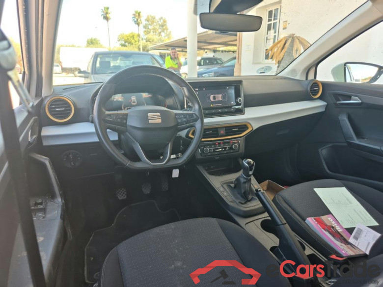 SEAT Ibiza / 2017 / 5P / berlina con portón 1.0 TSI 81kW (110CV) Style XL(SP) #3