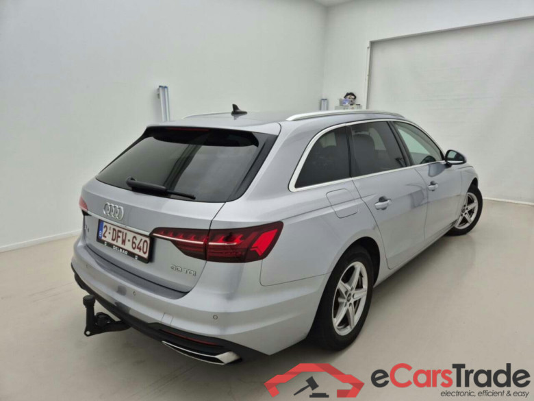 AUDI A4 AVANT 2.0 TDI ATTRACTION S-TRONIC #2