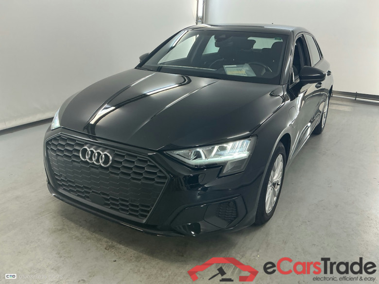 AUDI A3 SPORTBACK 1.4 40 TFSI E S TRONIC SPORTB ATTRACTION