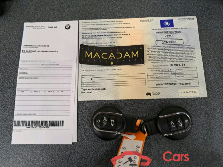 MINI - MIN COUNTRYMAN COOPER S E ALL4 AT 220PK AT With Classic Trim & Leather Cross Punch Sport Seats * HYBRID * #4
