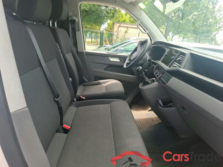 VOLKSWAGEN Transporter / 2019 / 4P / Fourgon tôlé 2.0 TDi 150 4MO L2H1 Business Line #6