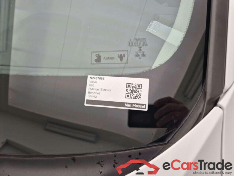 VOLVO V60 B3 Mom. Adv. Geartronic #4