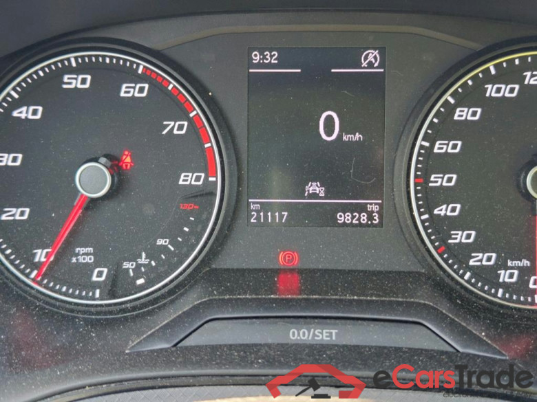 SEAT Ibiza / 2017 / 5P / berlina con portón 1.0 TSI 81kW (110CV) Style Plus (AC2) #5