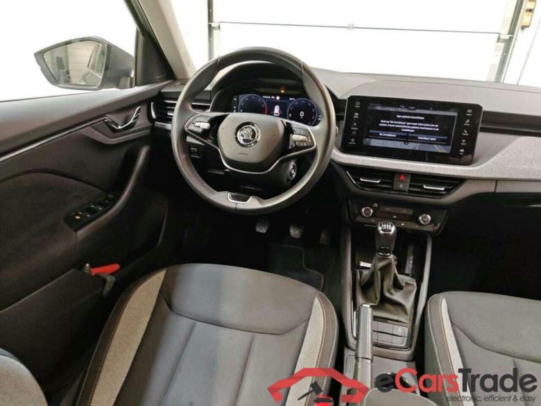 SKODA Kamiq 1.0 TSI Selection #3