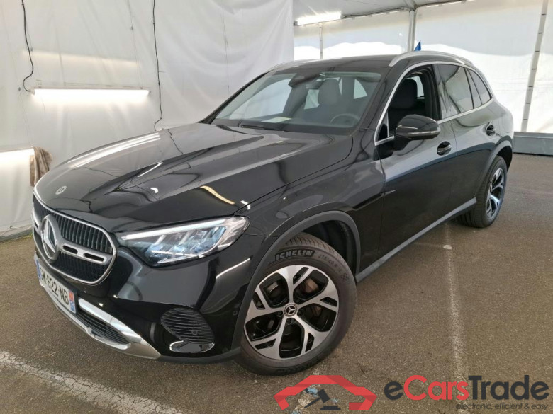 MERCEDES-BENZ GLC / 2022 / 5P / SUV GLC 300 e Business Line 4MATIC