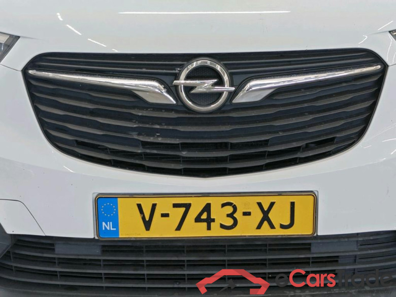 Opel Combo L1H1 1.6D 73kW S/S Edition 2.4T 4d #5