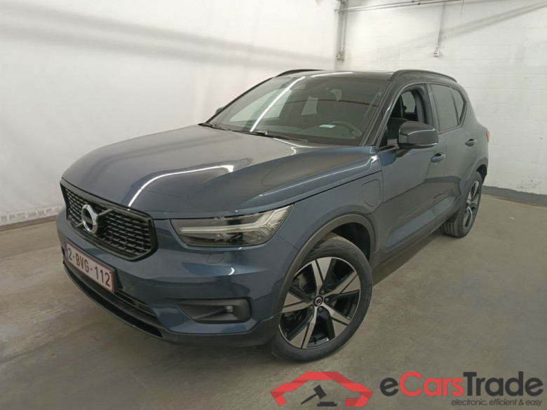 Volvo XC40 T4 Recharge Geartronic R-Design 5d #1
