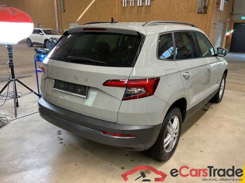 Karoq Style 1.5 TSI 110KW MT6 E6d #2