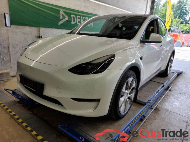 Tesla Model Y (01.2021->) DE - SUV5 Dual, Maximale Reichweite Dual AWD, 2021 - 2025 #1