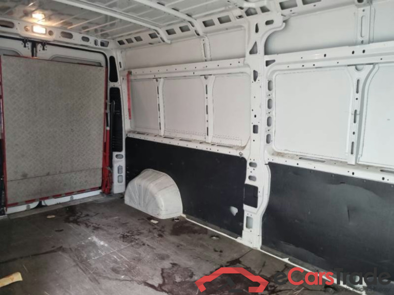 CITROEN JUMPER / 2014 / 4P / FURGONE 35 L3H2 BLUEHDI 140CV BUSINESS #5
