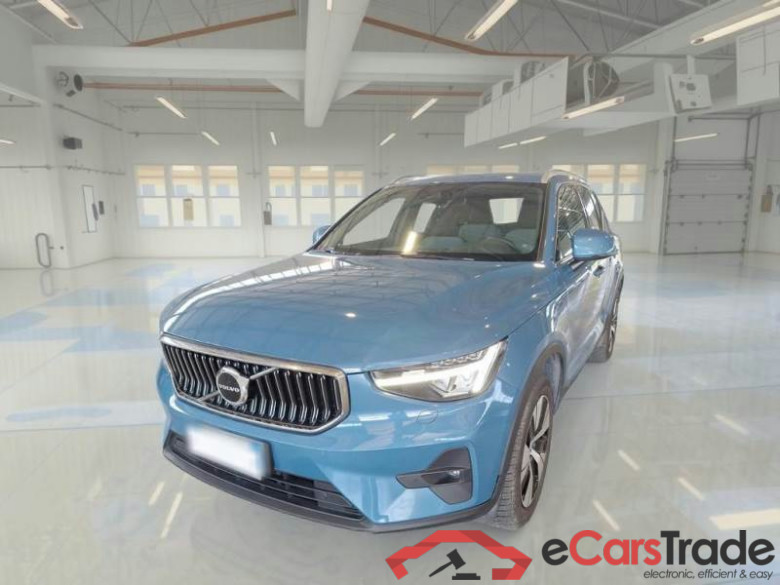 VOLVO XC40 / 2021 / 5P / SUV T5 RECHARGE PLUG-IN AUTO PLUS BRIGHT