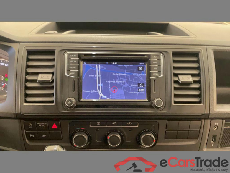 VOLKSWAGEN Transporter T6 1000 Fou Swb Dsl Transporter 2.0 TDi SCR BMT DSG #6