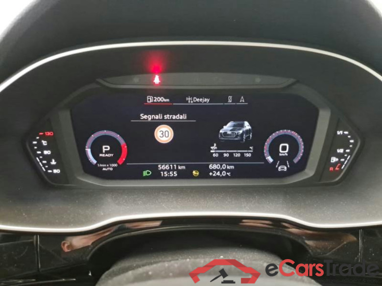 AUDI Q3 / 2018 / 5P / SUV 35 TDI QUATTRO S TRONIC BUSINESS ADVANCE #4
