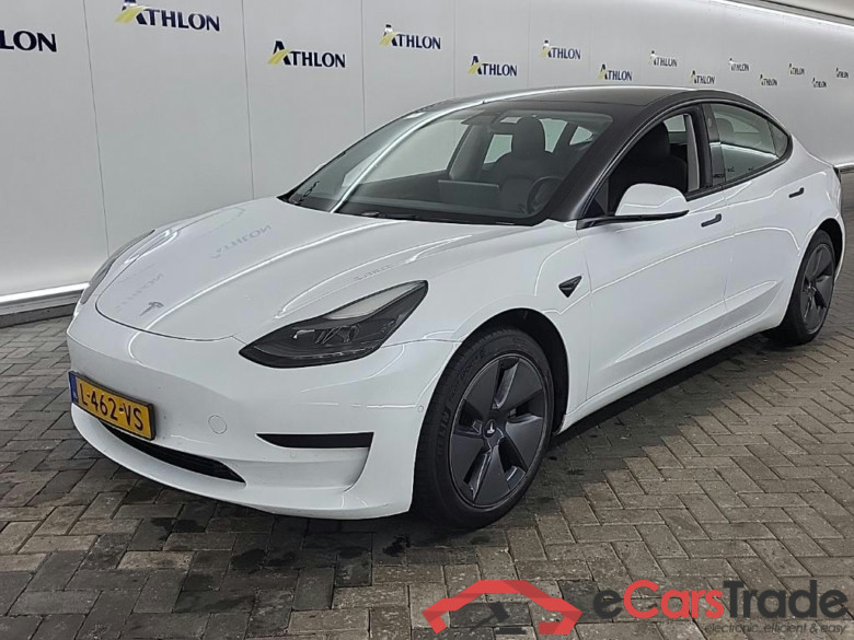 Tesla Model 3 Standard Range Plus RWD 4D 225kW