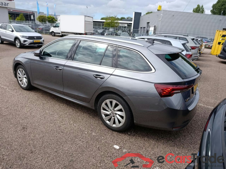 SKODA OCTAVIA COMBI 1.5 TSI Bns. Edition #4