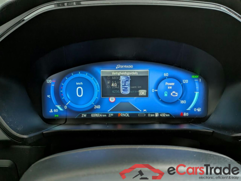 FORD Kuga 2.5 PHEV ST-Line X #6
