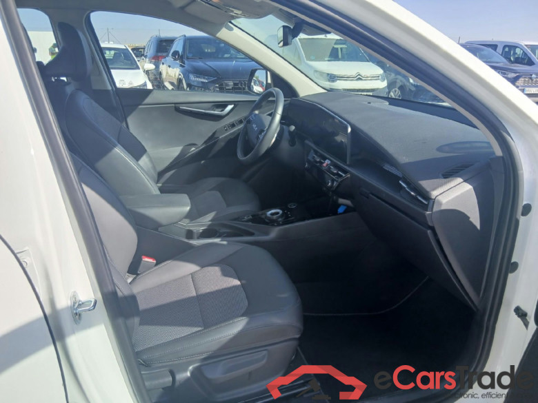 KIA Niro / 2022 / 5P / crossover 1.6 GDi HEV 104kW (141CV) Drive #6